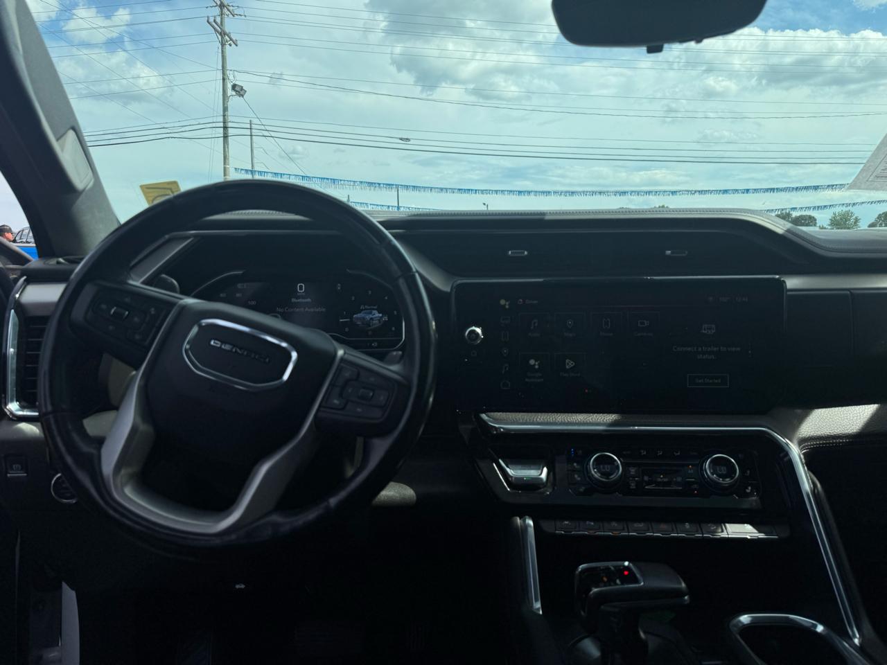 GMC Sierra 1500 Denali Crew Cab Short Box 4WD 2024