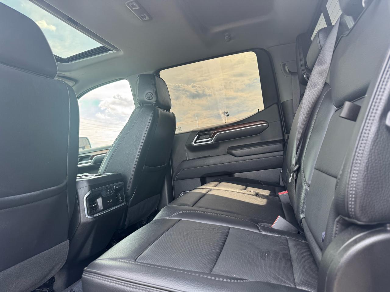 GMC Sierra 1500 Denali Crew Cab Short Box 4WD 2024