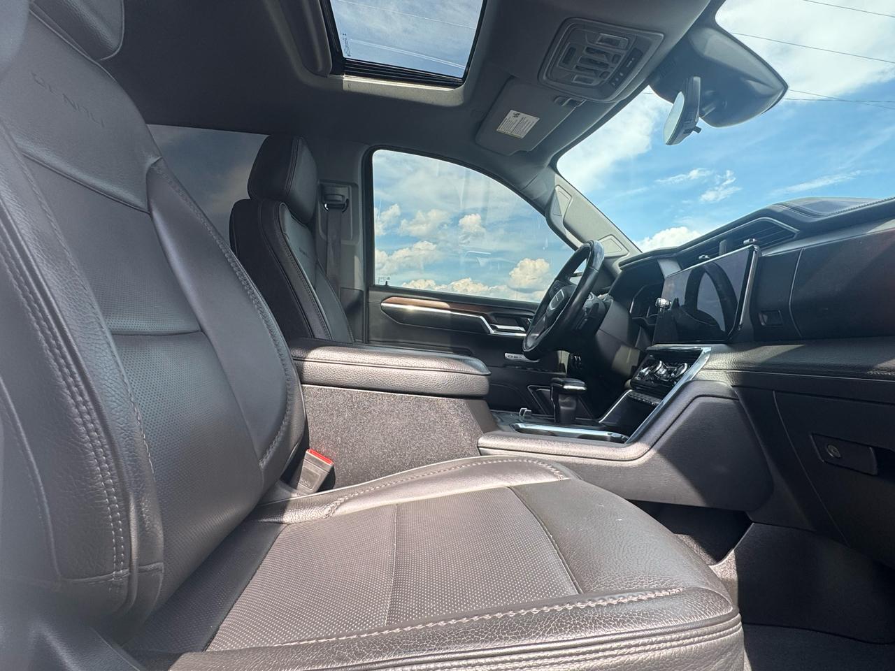 GMC Sierra 1500 Denali Crew Cab Short Box 4WD 2024