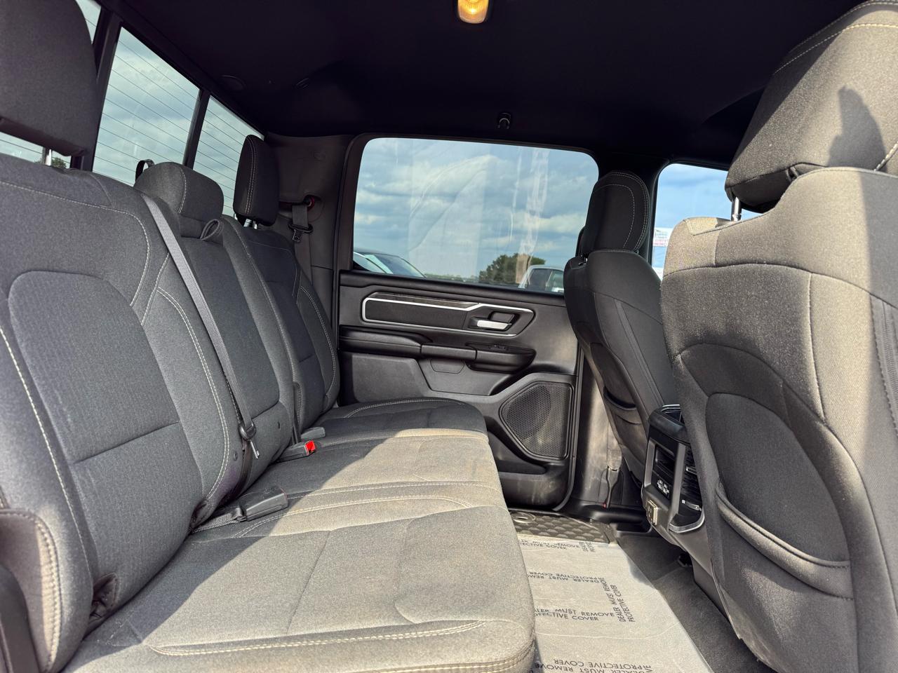 RAM 1500 Big Horn Crew Cab SWB 4WD 2020