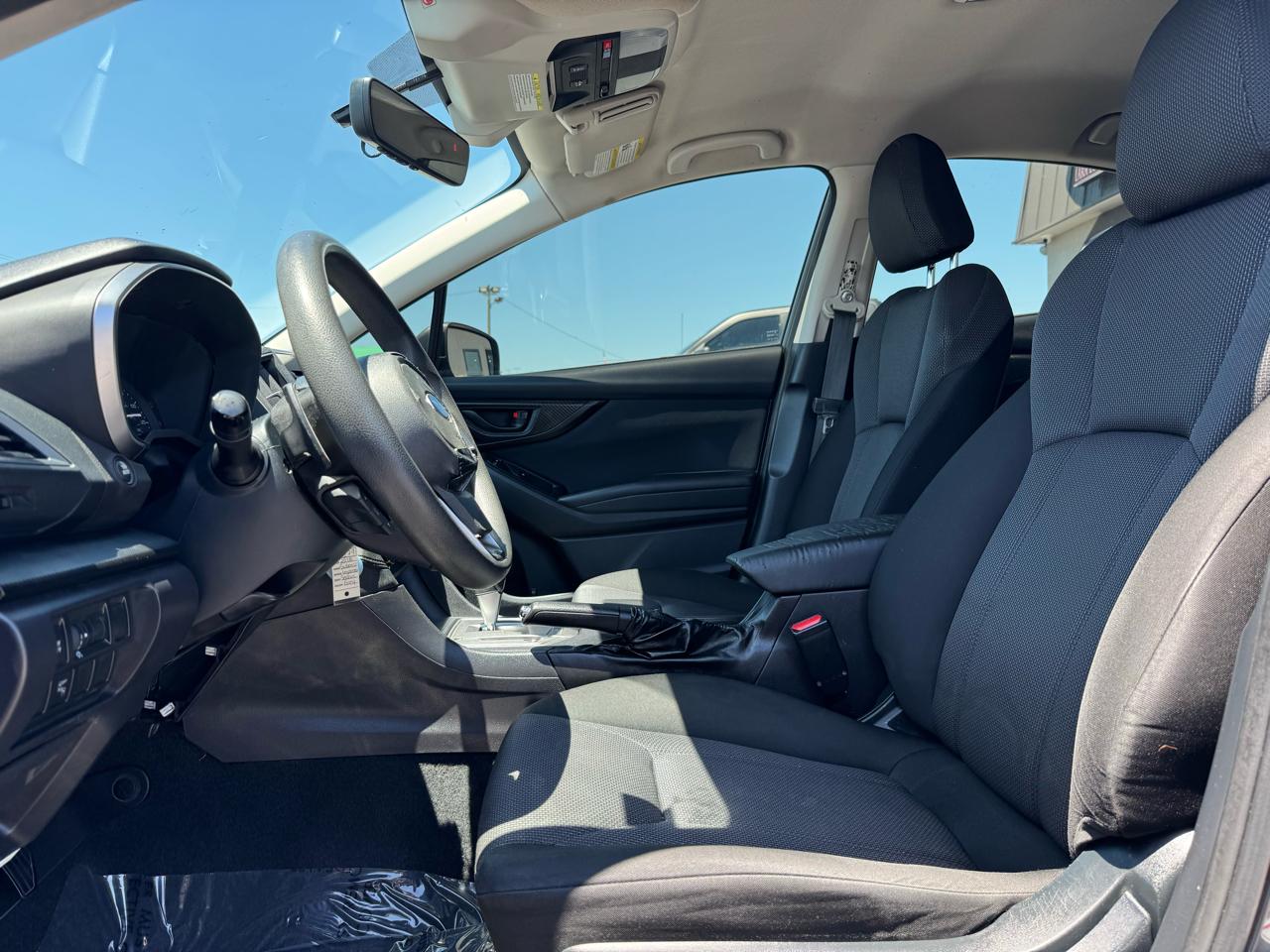 Subaru Impreza 2.0i Premium CVT 4-Door 2018