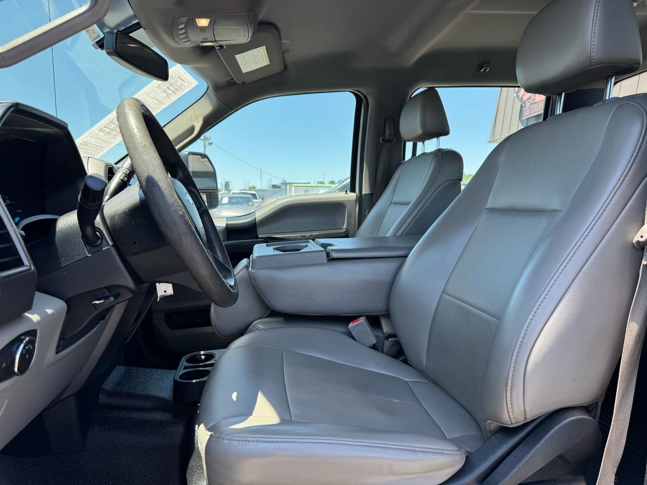 Ford F-250 SD XL Crew Cab 4WD 2018
