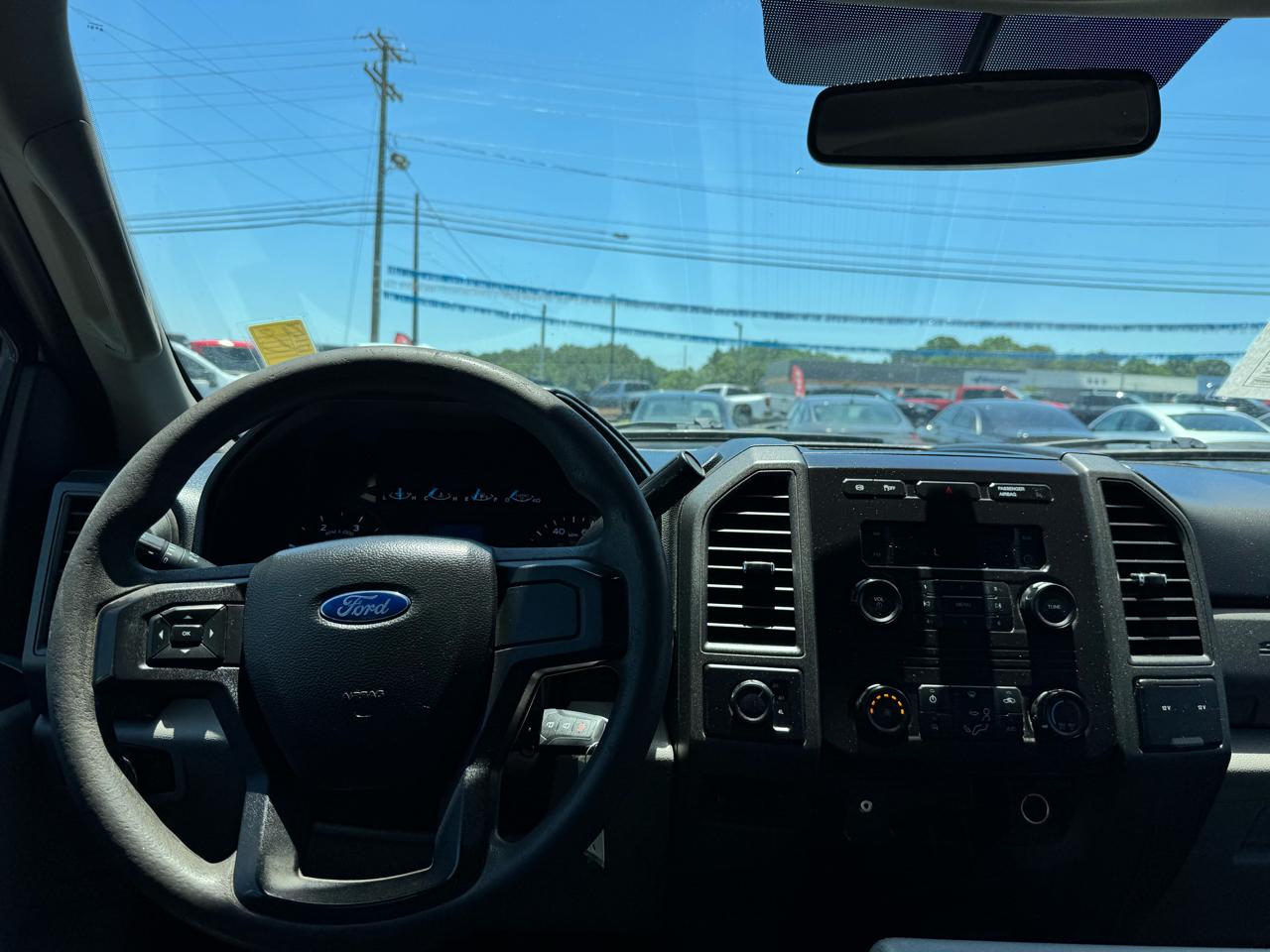 Ford F-250 SD XL Crew Cab 4WD 2018