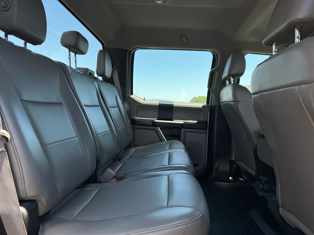 Ford F-250 SD XL Crew Cab 4WD 2018