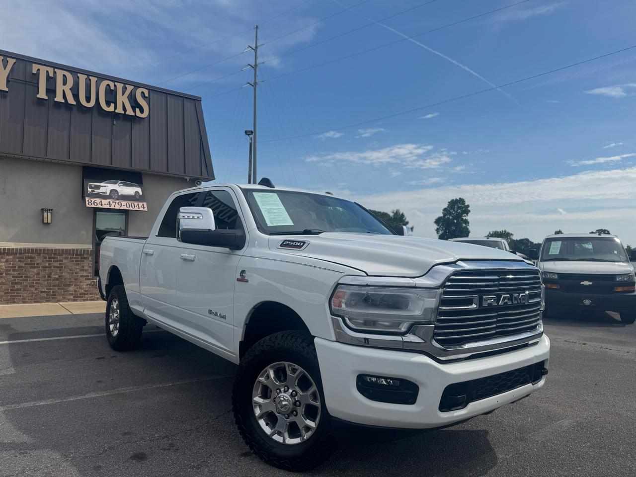 RAM 2500 Laramie Crew Cab SWB 4WD 2024