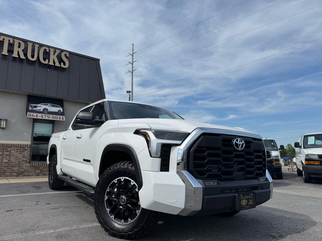 Toyota Tundra SR5 CrewMax 4WD 2022