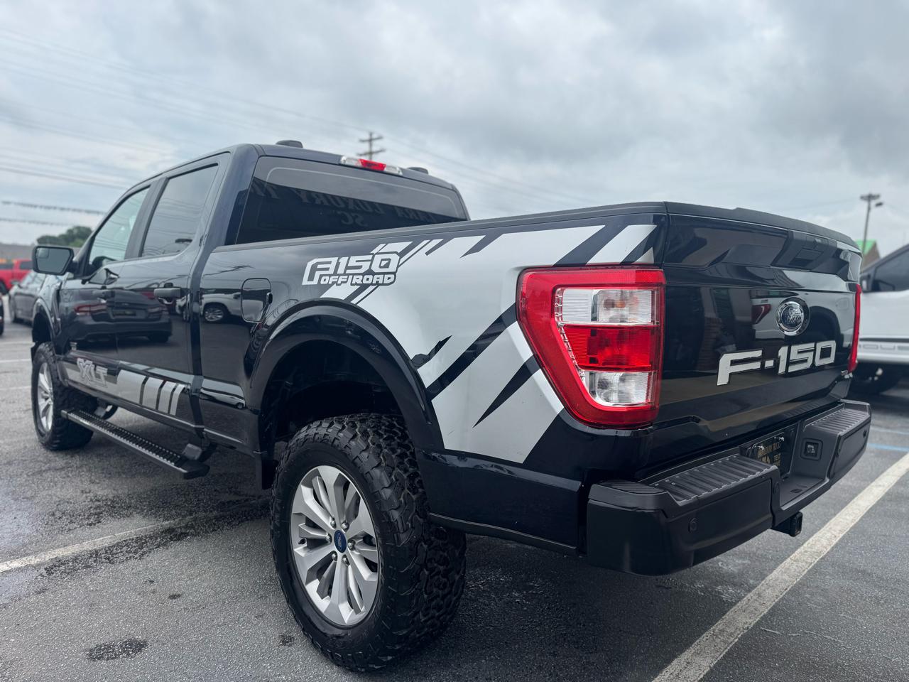 Ford F-150 2WD Supercab 163" XL 2022