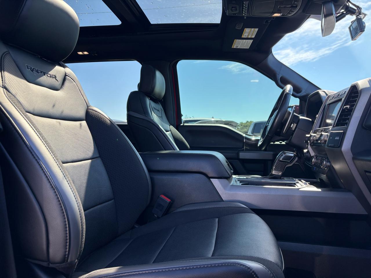 Ford F-150 4WD SuperCrew 145" SVT Raptor 2020