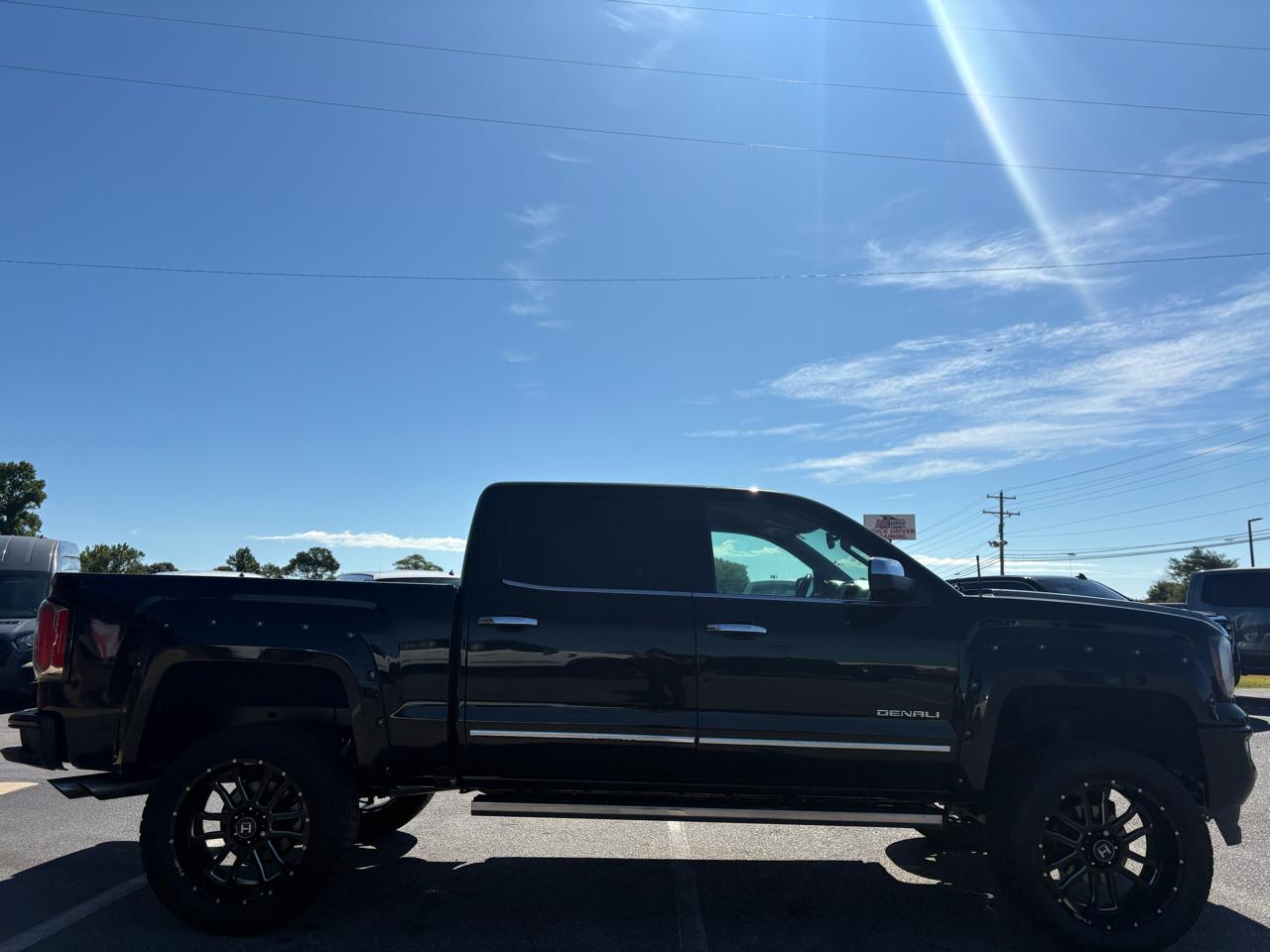 GMC Sierra 1500 Denali Crew Cab Long Box 4WD 2016