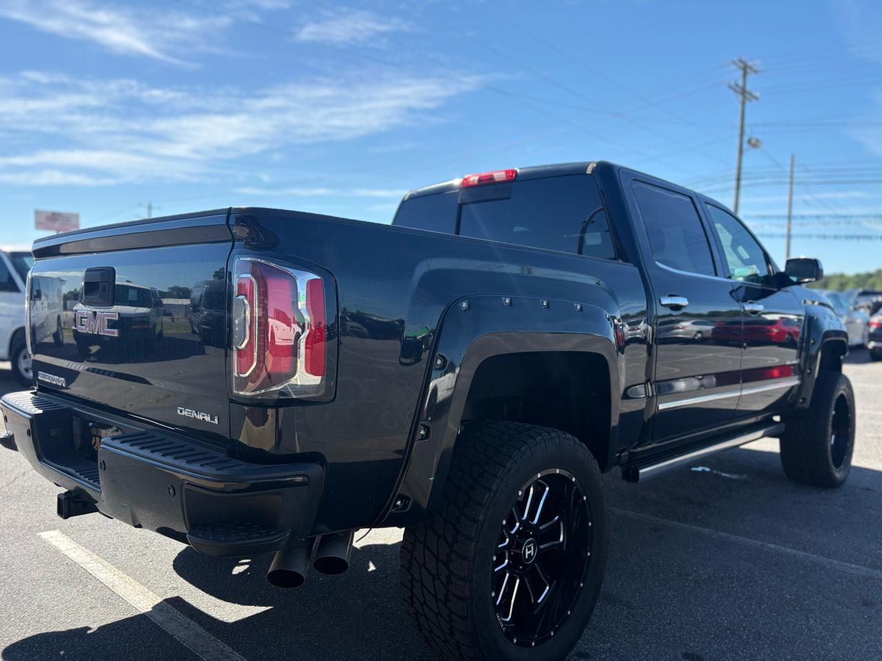 GMC Sierra 1500 Denali Crew Cab Long Box 4WD 2016