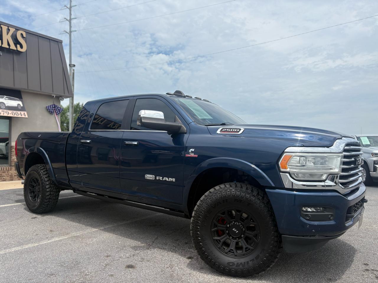 RAM 2500 Longhorn Mega Cab 4WD 2021