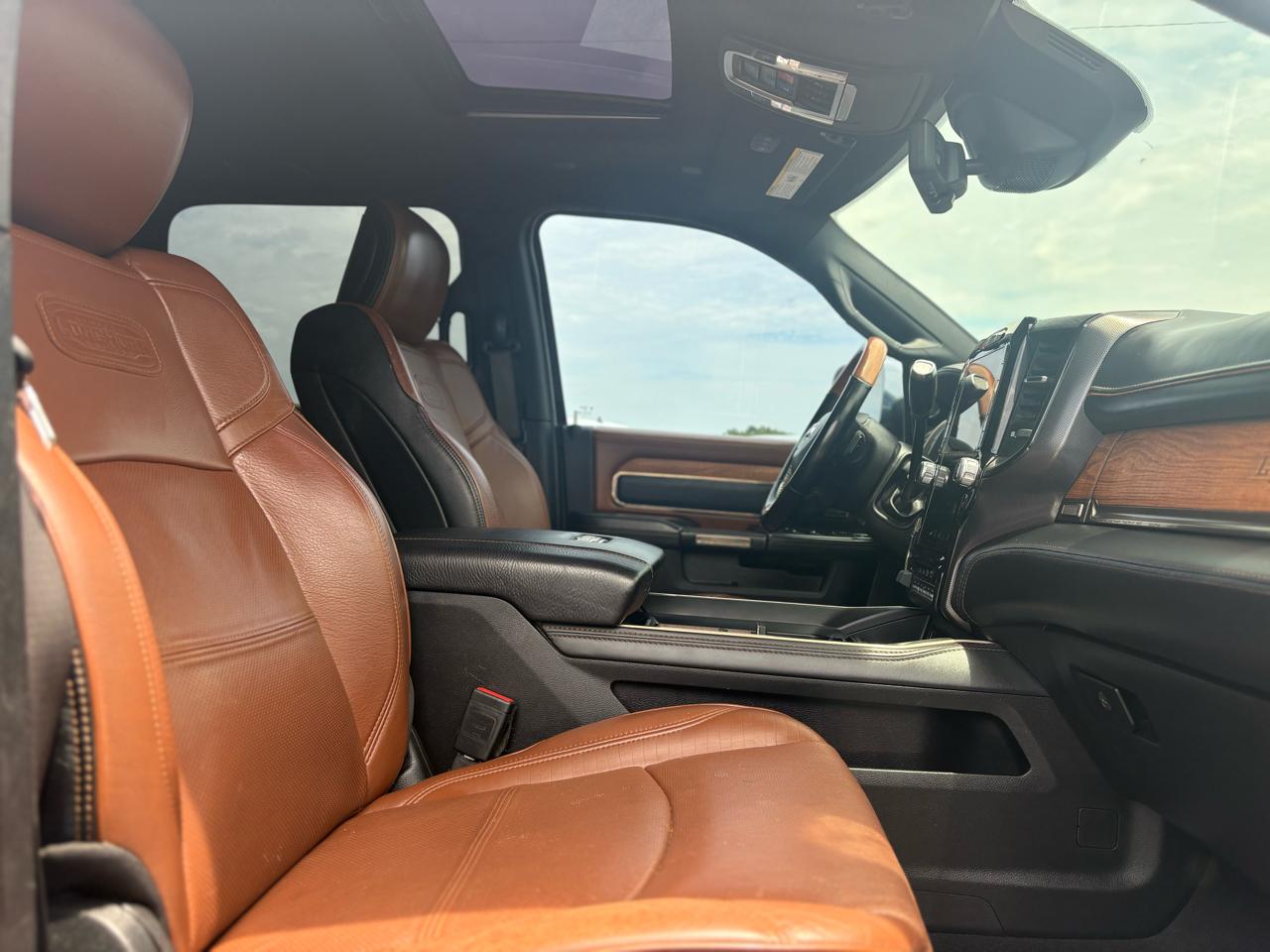 RAM 2500 Longhorn Mega Cab 4WD 2021
