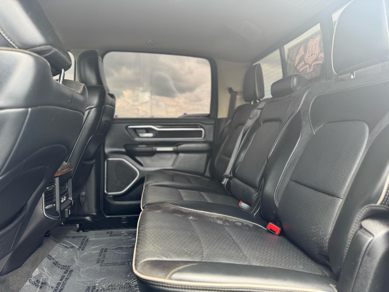 RAM 1500 Laramie Crew Cab SWB 4WD 2021