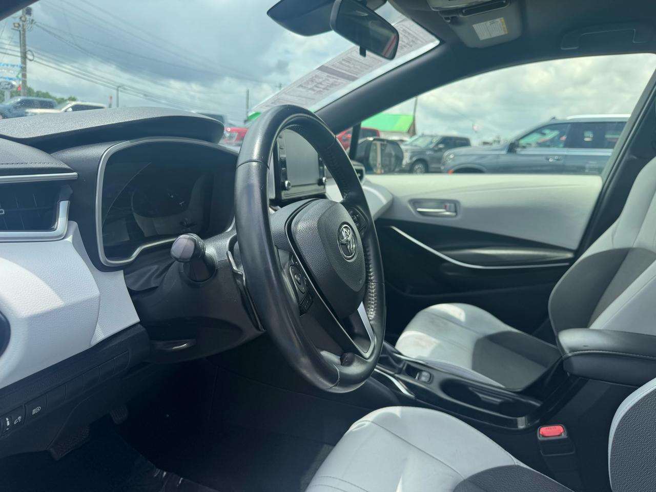 Toyota Corolla XSE Hatchback CVT 2021