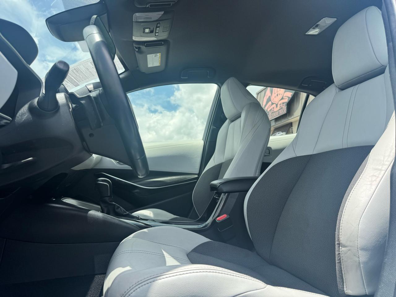 Toyota Corolla XSE Hatchback CVT 2021