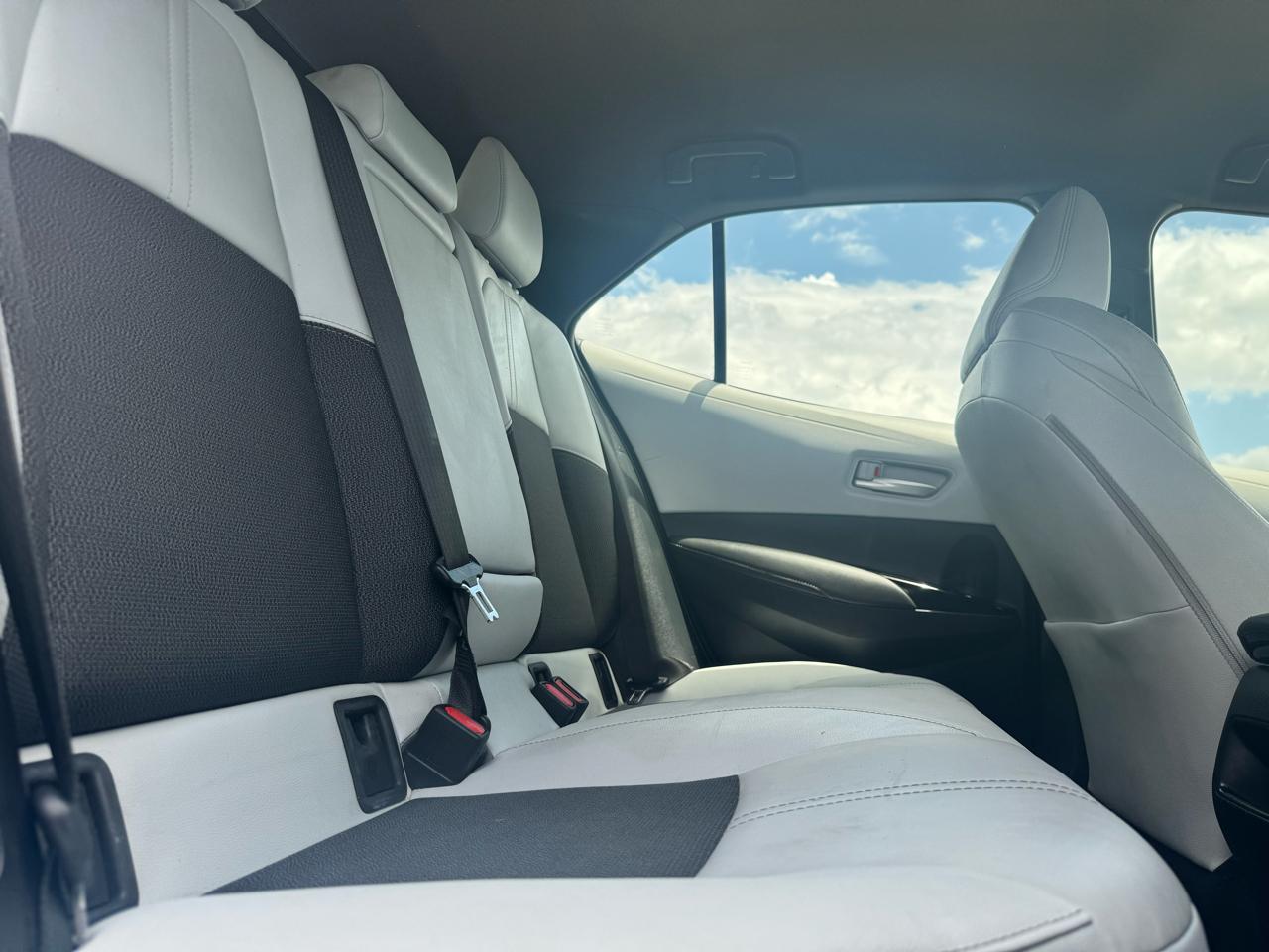 Toyota Corolla XSE Hatchback CVT 2021