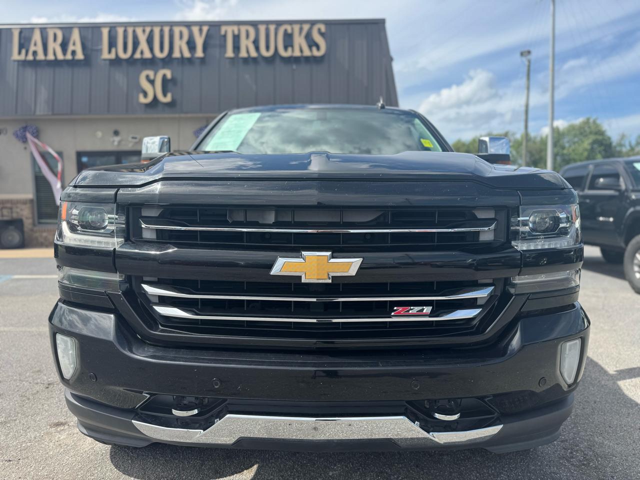 Chevrolet Silverado 1500 4WD Crew Cab 143.5" LTZ 2017