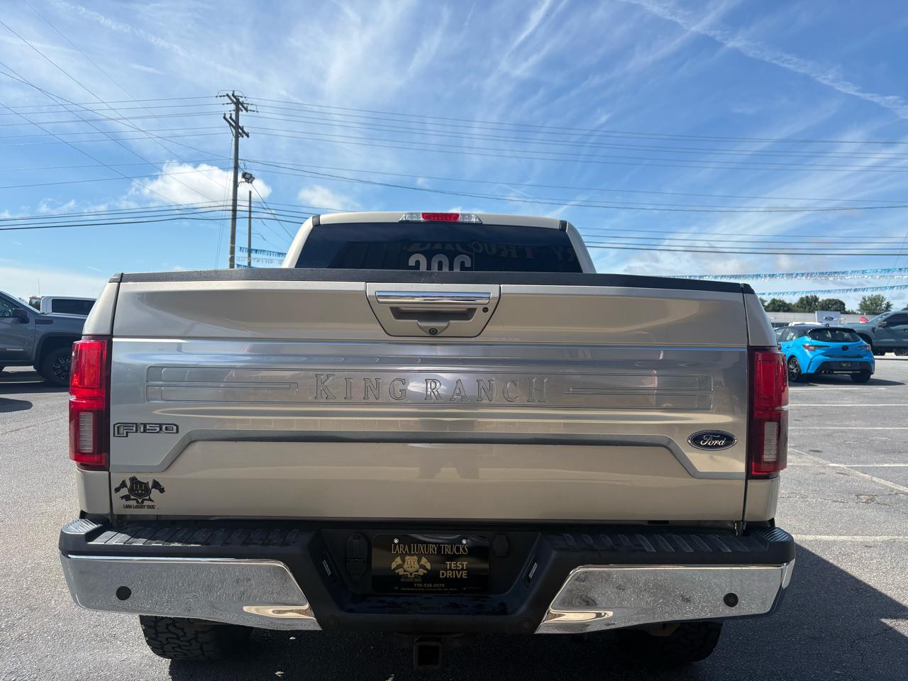 Ford F-150 SuperCrew Crew Cab 139" King Ranch 4WD 2018