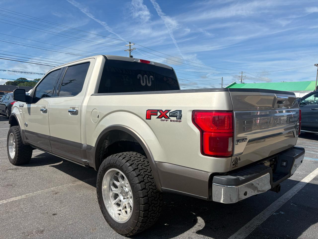 Ford F-150 SuperCrew Crew Cab 139" King Ranch 4WD 2018