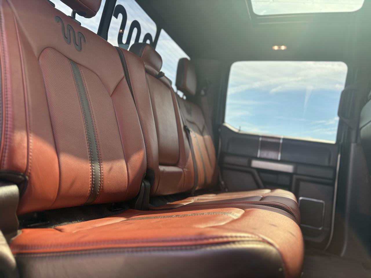 Ford F-150 SuperCrew Crew Cab 139" King Ranch 4WD 2018
