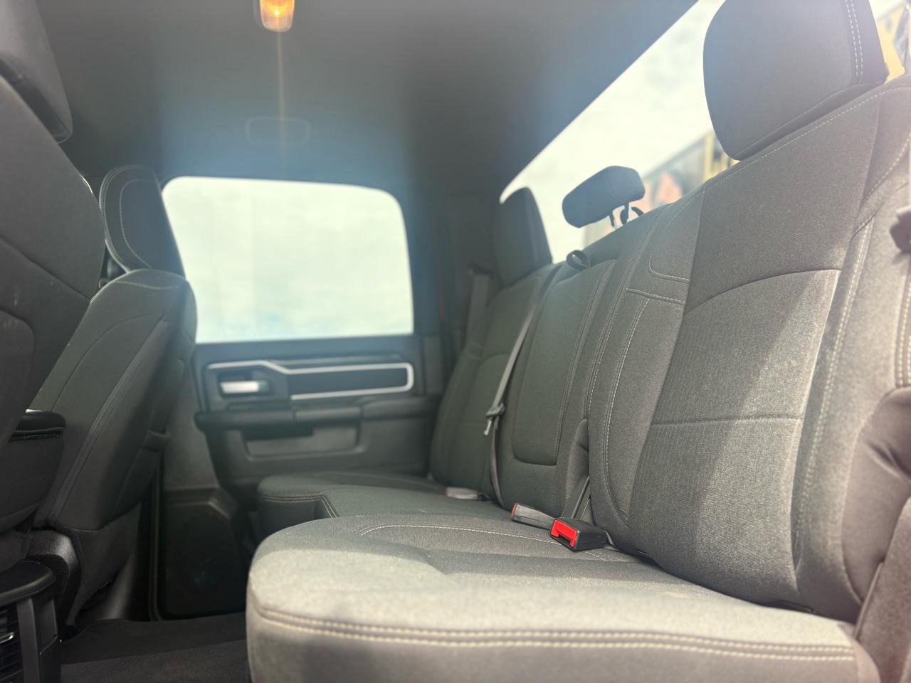 RAM 2500 Tradesman Crew Cab SWB 4WD 2024