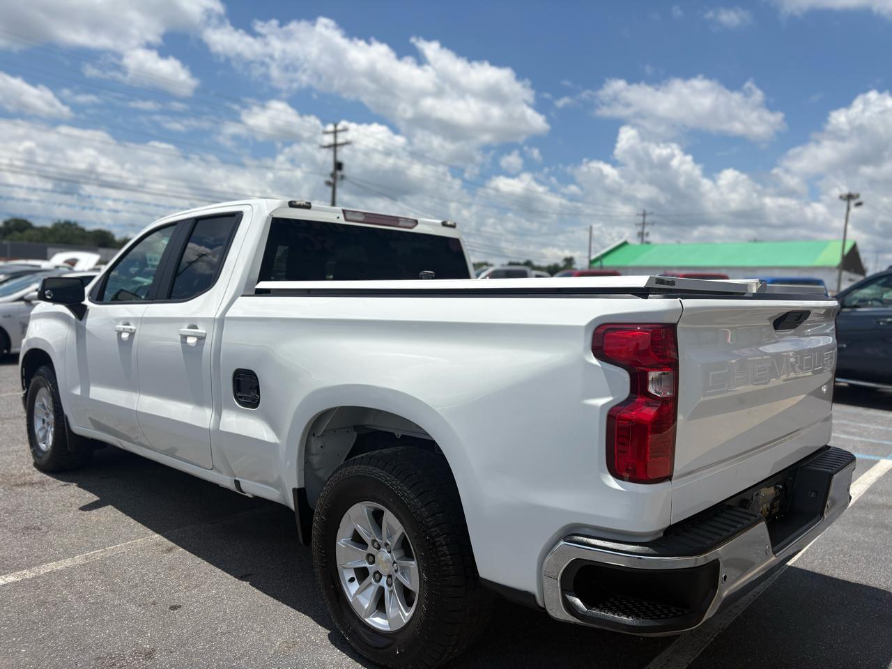 Chevrolet Silverado 1500 2WD Crew Cab 147" LT 2020