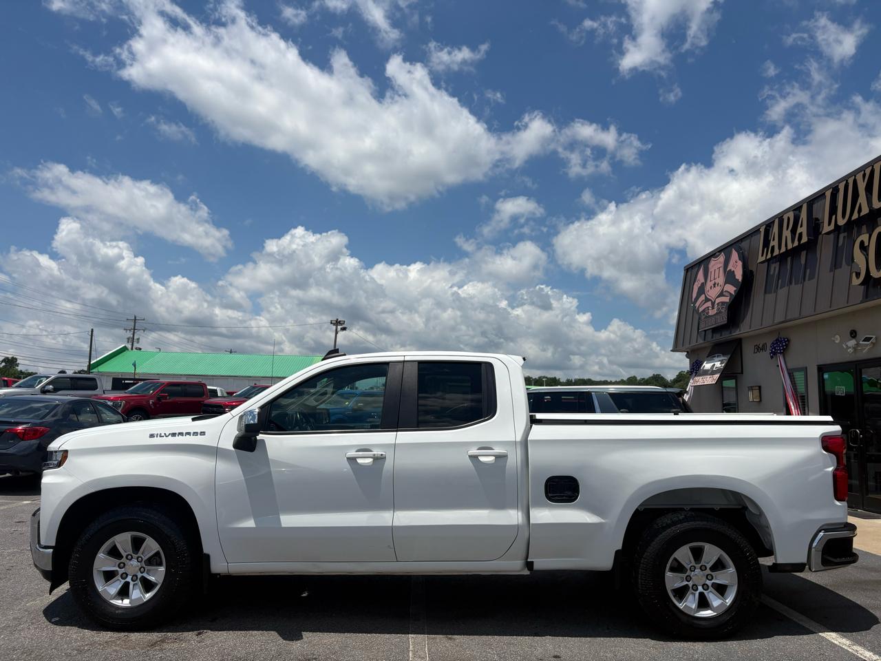 Chevrolet Silverado 1500 2WD Crew Cab 147" LT 2020
