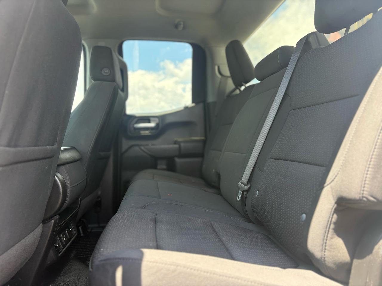 Chevrolet Silverado 1500 2WD Crew Cab 147" LT 2020