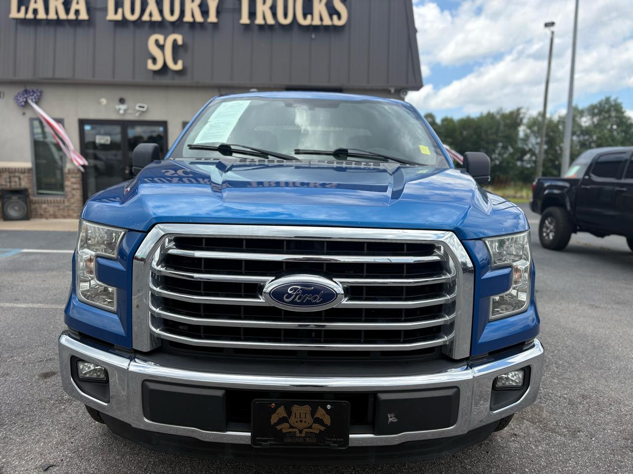 Ford F-150 2WD Reg Cab 122.5" XLT 2015
