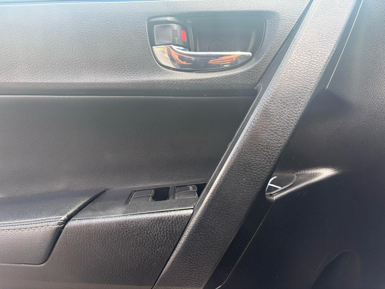 Toyota Corolla SE 2017