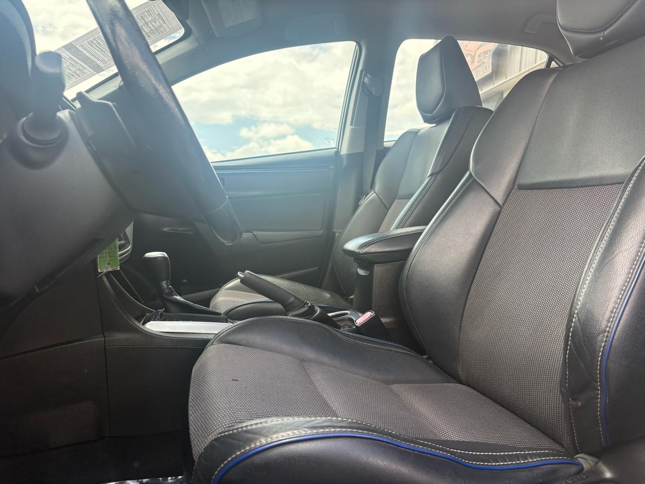 Toyota Corolla SE 2017