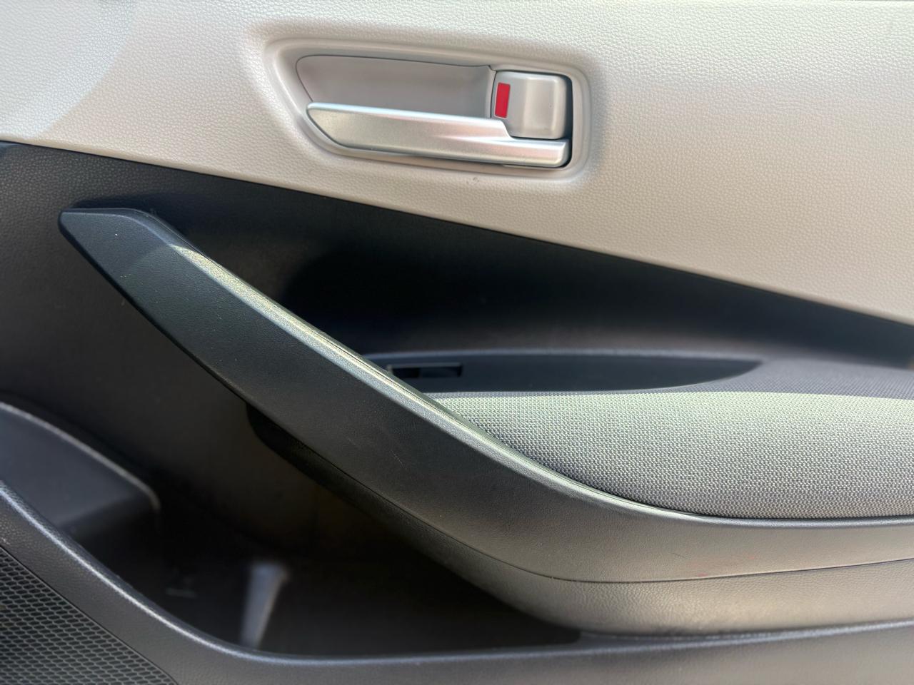 Toyota Corolla LE 2020