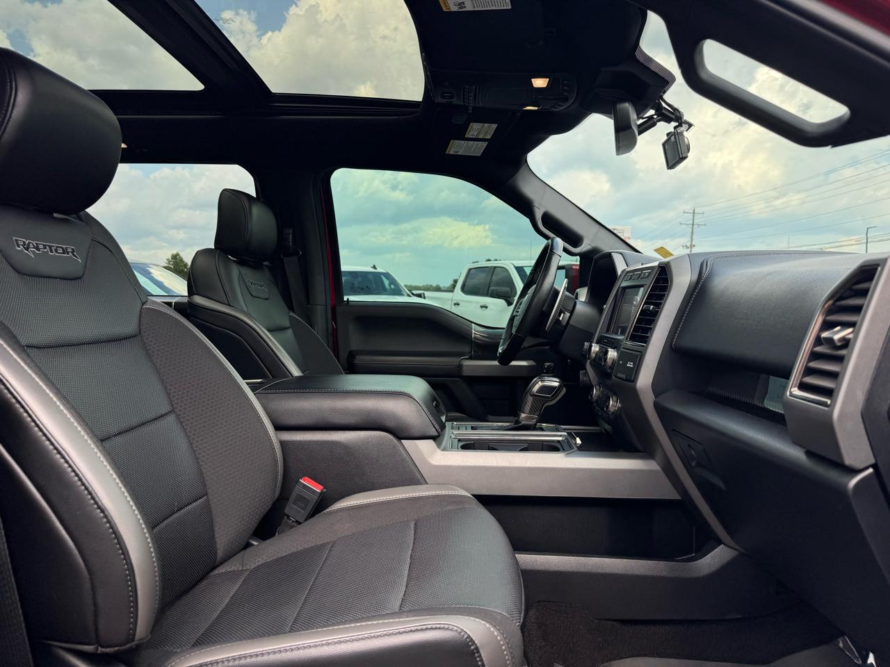 Ford F-150 Raptor SuperCrew 4WD 2020