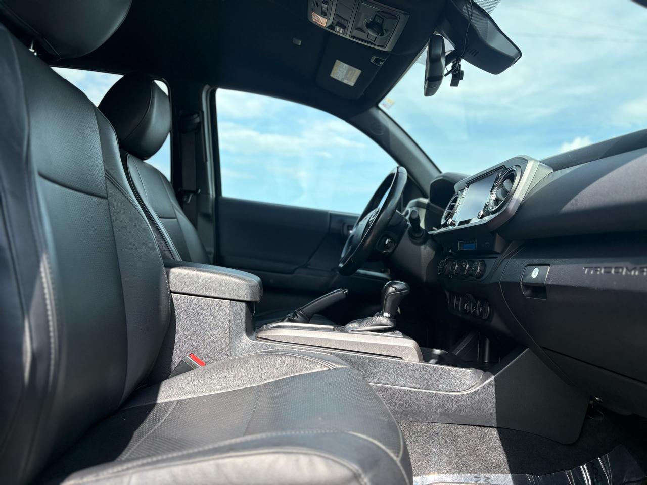Toyota Tacoma 2WD Double Cab V6 AT TRD Off Road (Natl) 2021