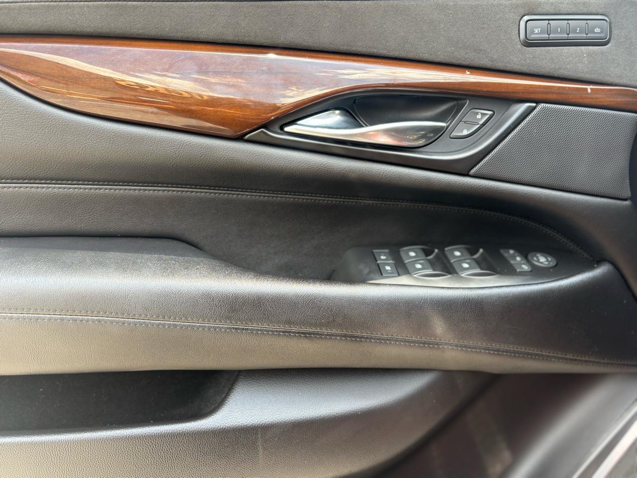 Cadillac Escalade ESV Luxury 4WD 2020