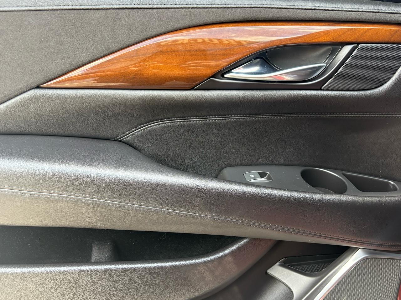 Cadillac Escalade ESV Luxury 4WD 2020