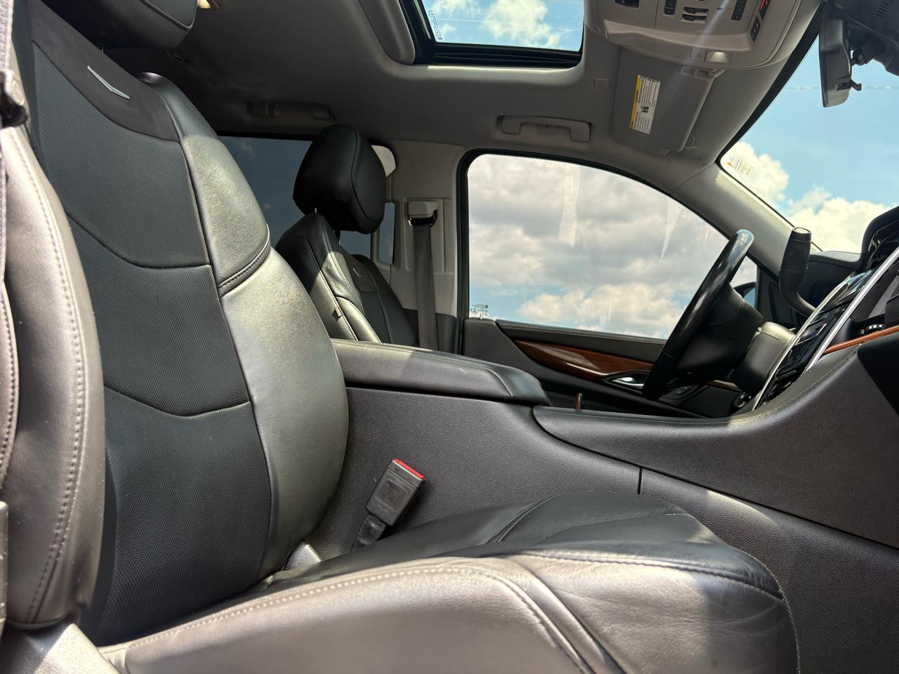 Cadillac Escalade ESV Luxury 4WD 2020