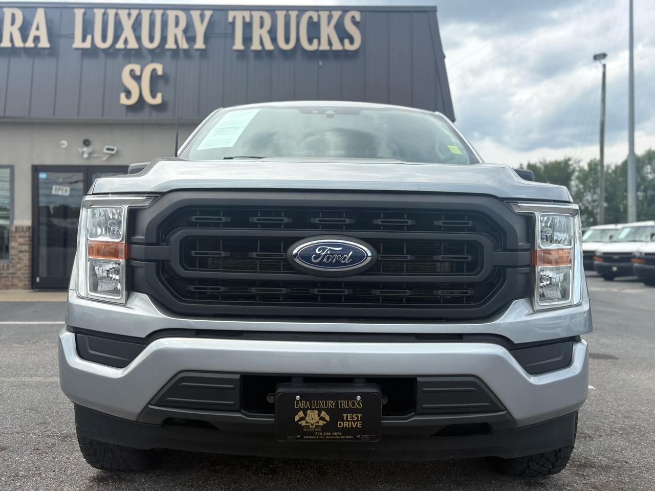 Ford F-150 4WD Reg Cab 122.5" XL 2022