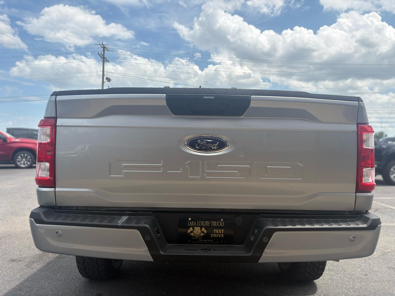 Ford F-150 4WD Reg Cab 122.5" XL 2022