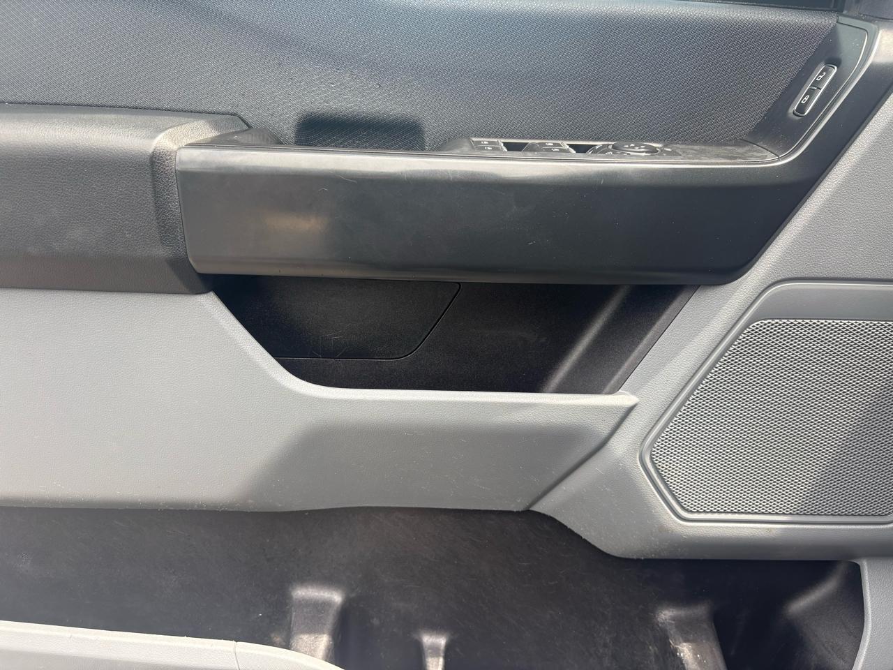 Ford F-150 4WD Reg Cab 122.5" XL 2022