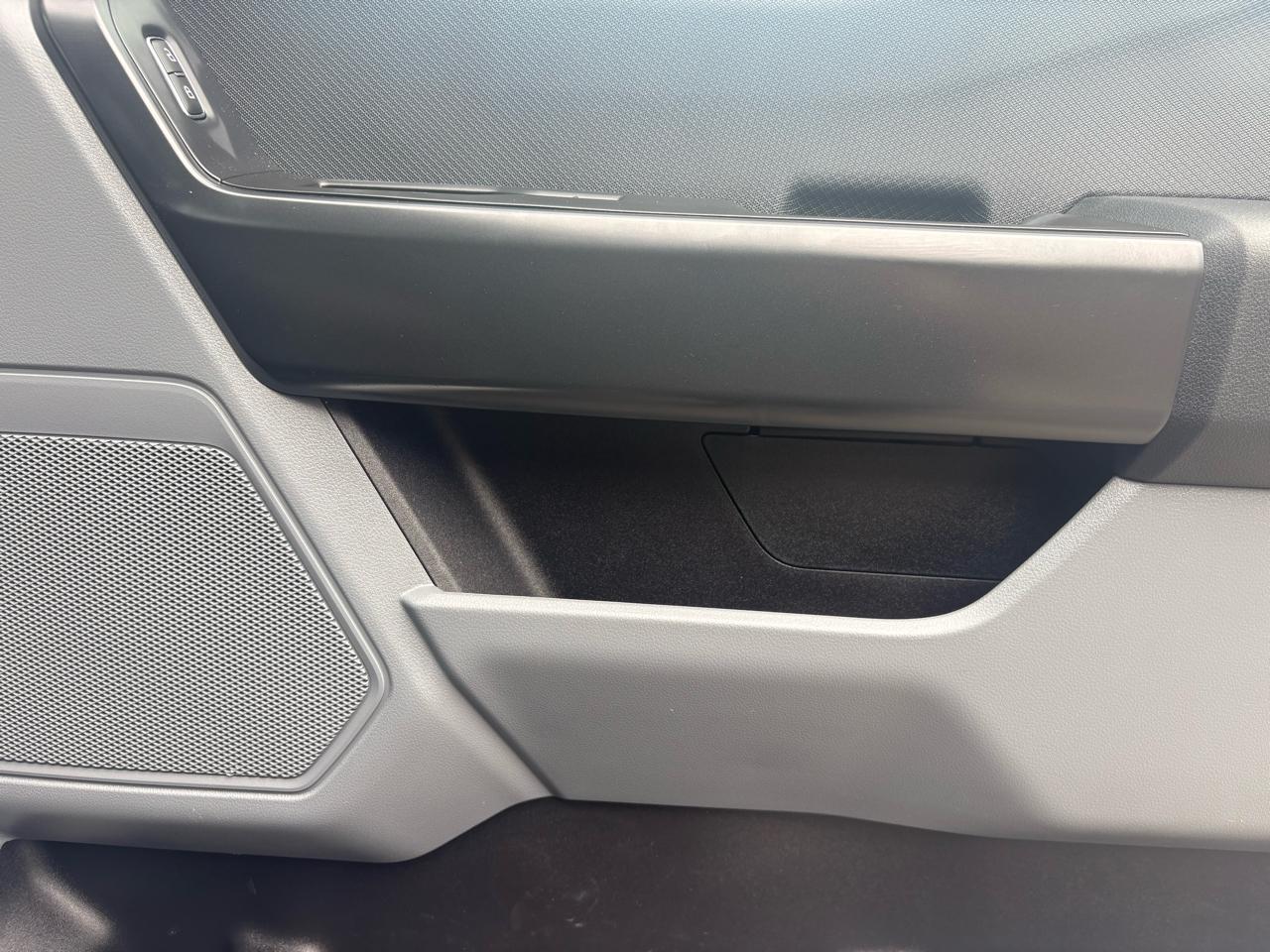 Ford F-150 4WD Reg Cab 122.5" XL 2022