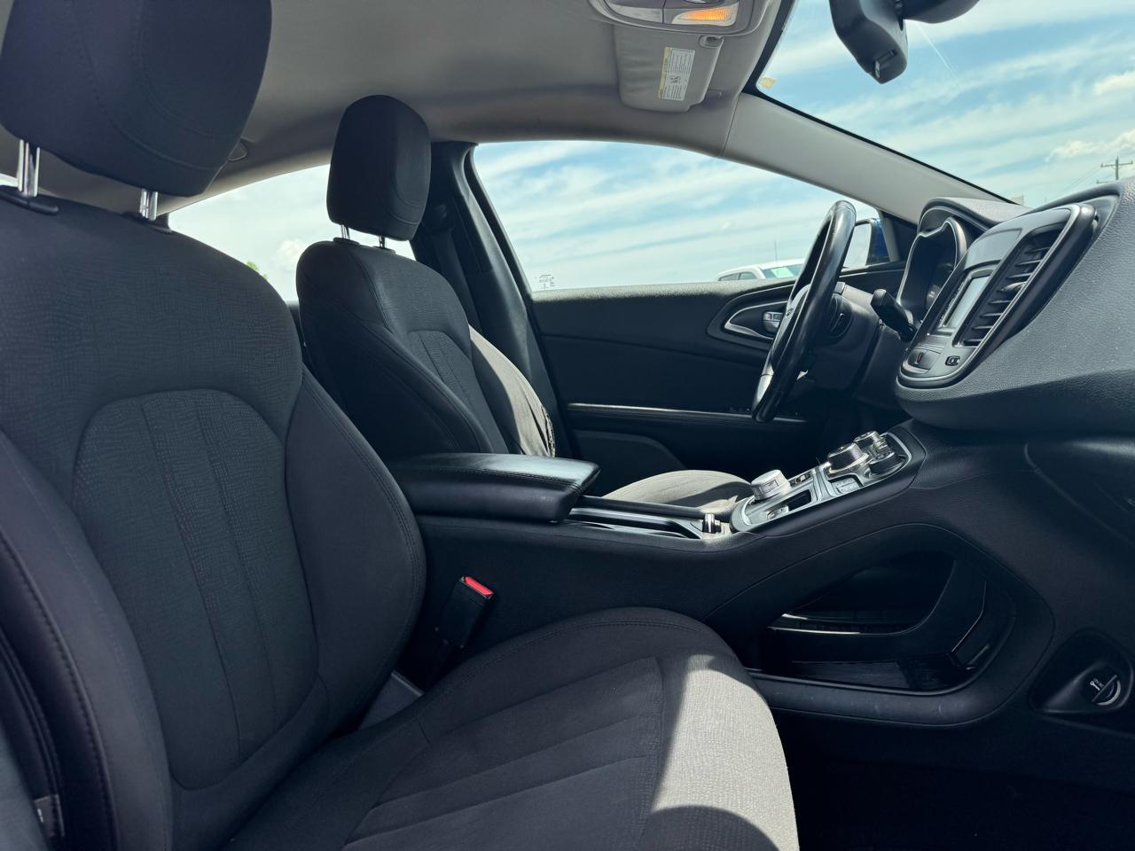 Chrysler 200 Limited 2015