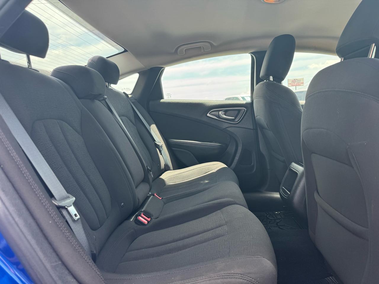 Chrysler 200 Limited 2015