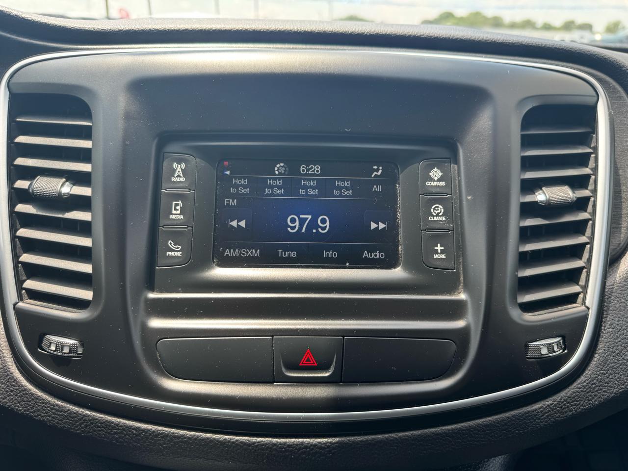 Chrysler 200 Limited 2015