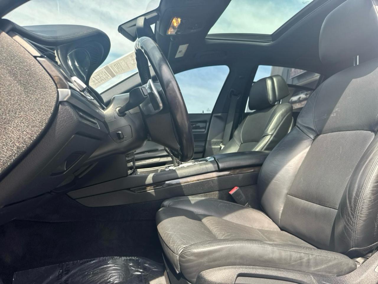 BMW 7-Series 750i xDrive 2013