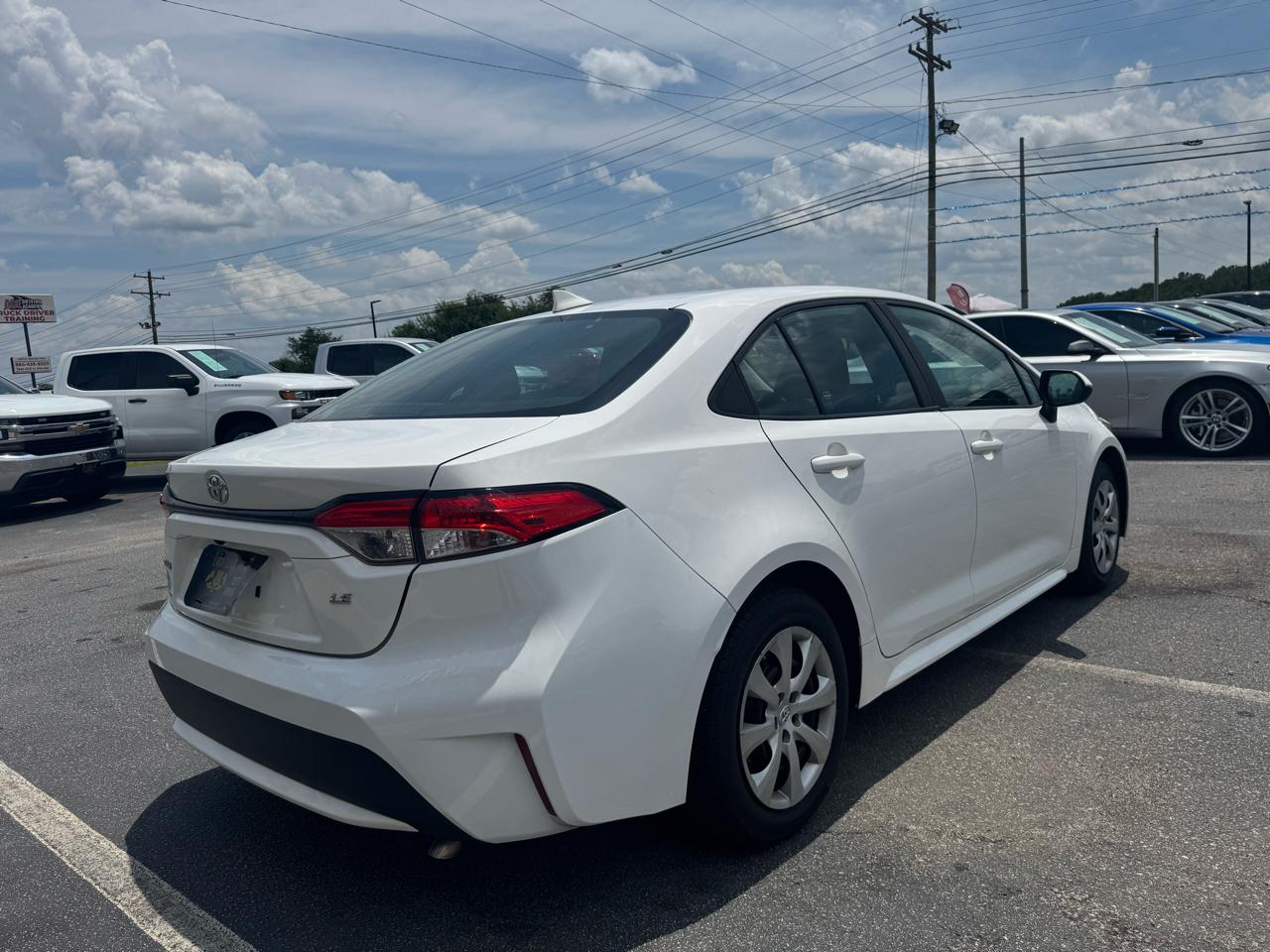 Toyota Corolla LE 2022