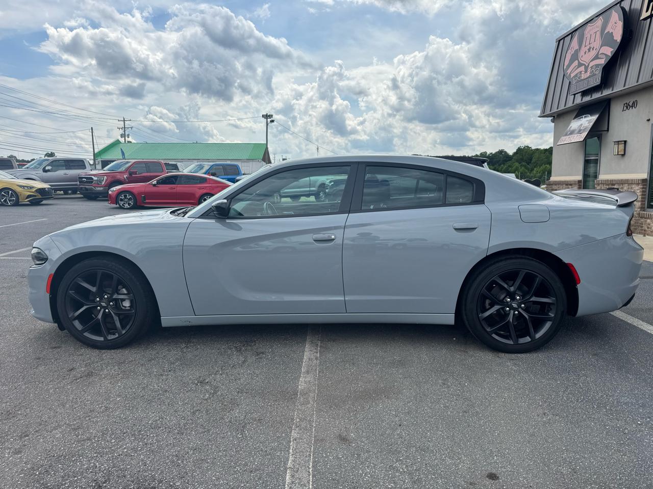 Dodge Charger SXT 2021