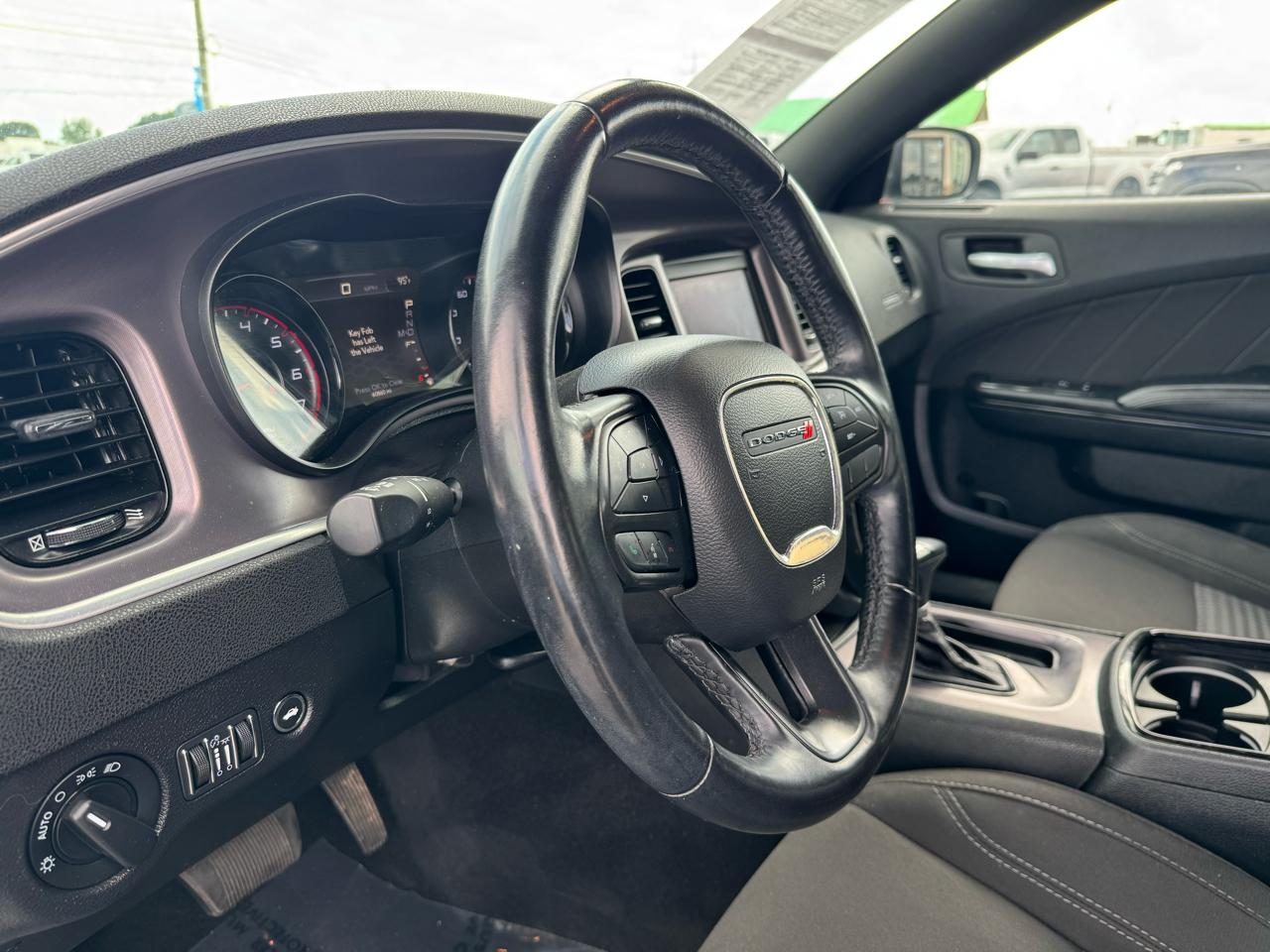Dodge Charger SXT 2021