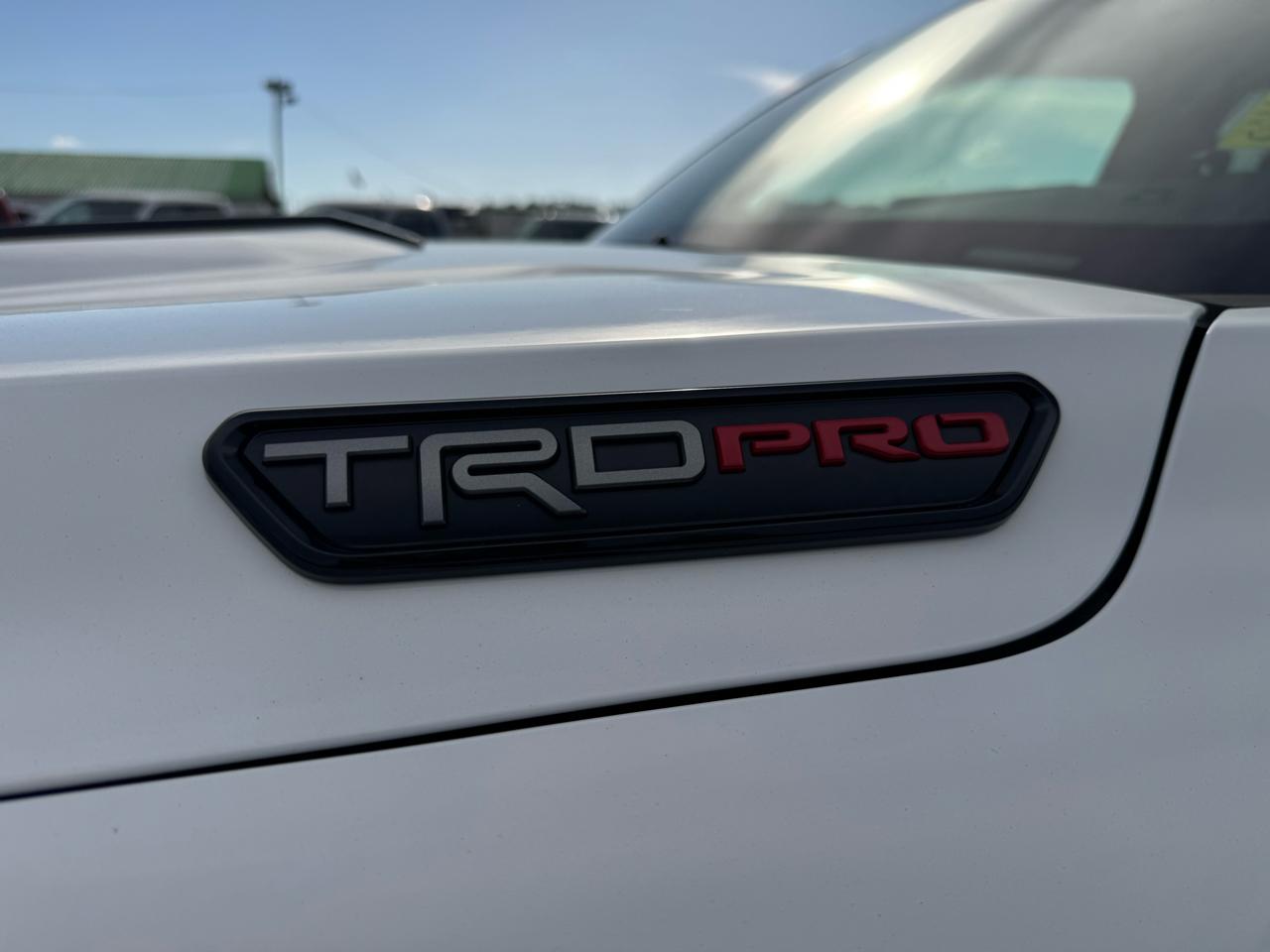 Toyota Tacoma Double Cab 4WD 2025