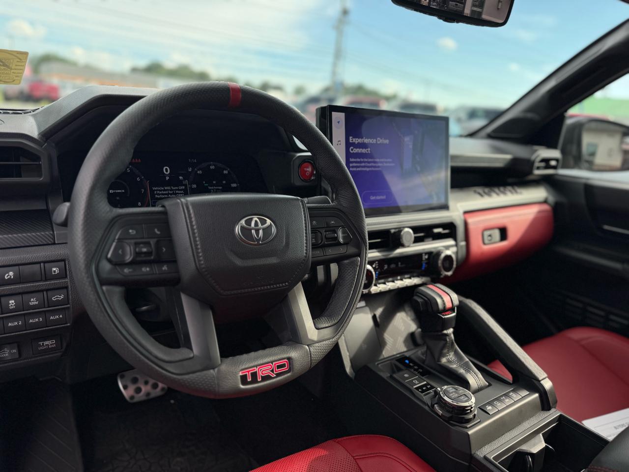 Toyota Tacoma Double Cab 4WD 2025
